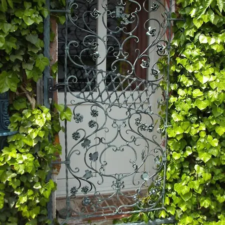 Haus Klara Maison d'hôtes Mannebach (Vulkaneifel)