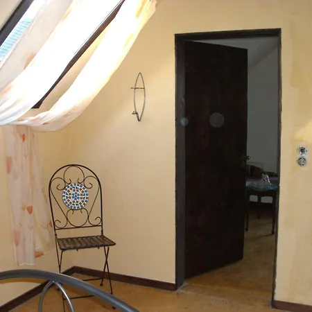Konukevi Haus Klara 3*