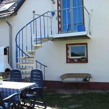 Haus Klara Konukevi