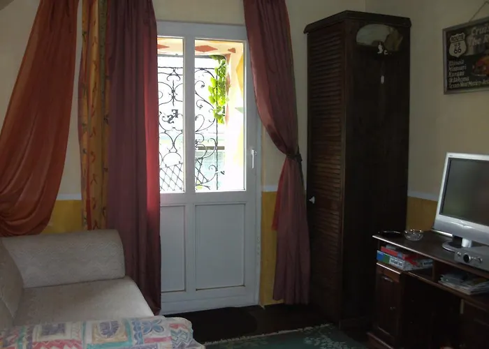 Haus Klara Pensjonat 3*