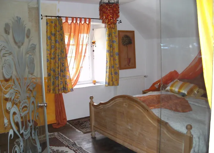 Haus Klara Pensjonat Mannebach (Vulkaneifel)