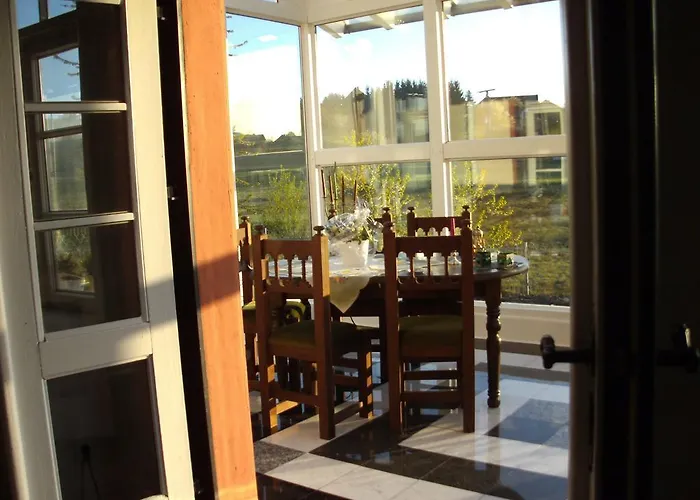 Haus Klara Guest house Mannebach (Vulkaneifel)