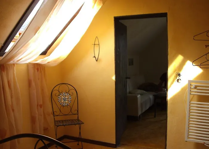 Haus Klara Pensjonat Mannebach (Vulkaneifel)